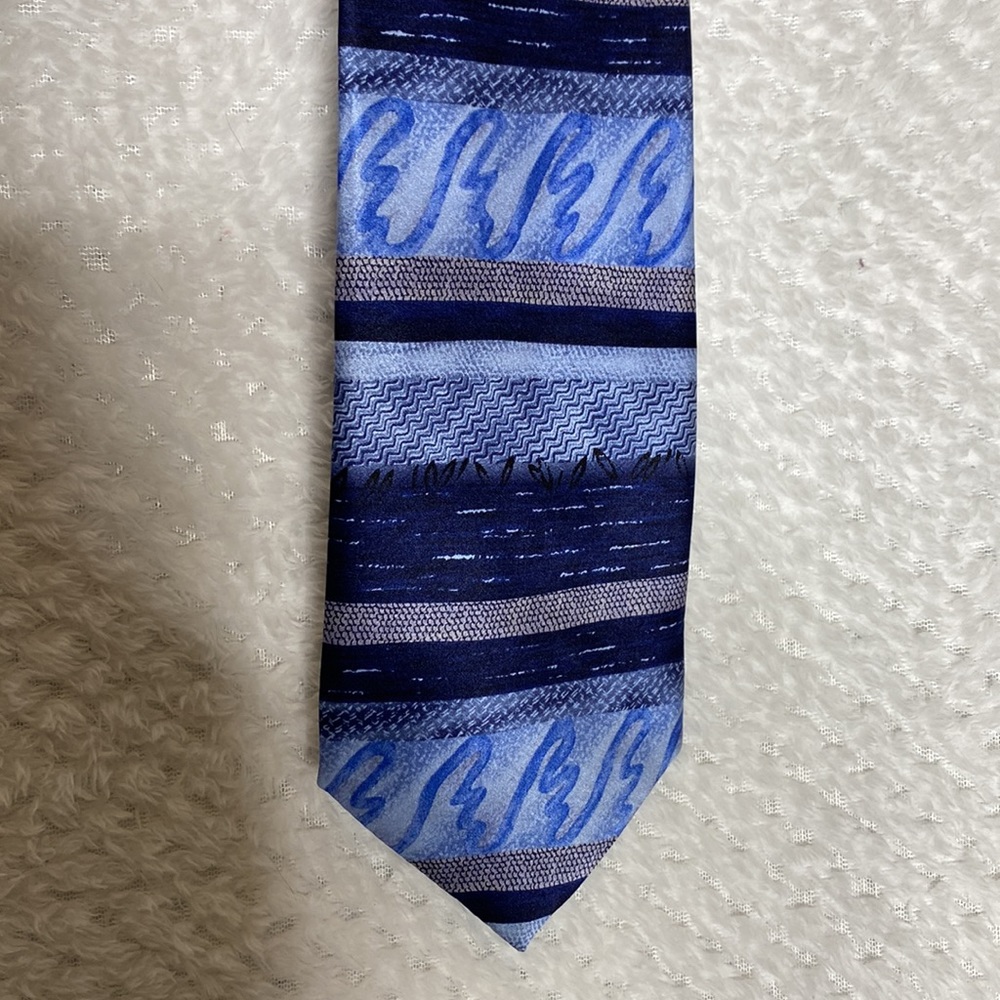 Men’s cocktail colors neck tie